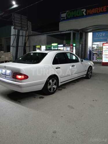 Mercedes E 220 1998, 459,000 km - 2.2 l - Bakı
