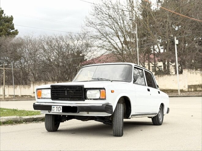 LADA (VAZ) 2107 2007, 85,000 km - 1.6 l - Şamaxı