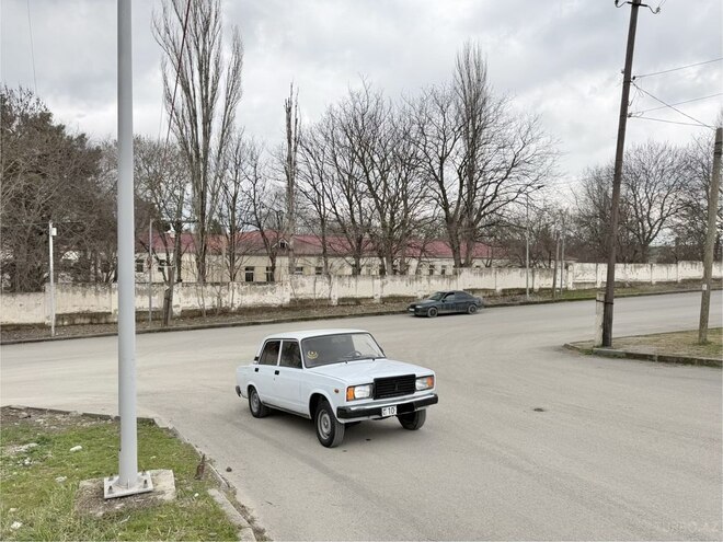 LADA (VAZ) 2107 2007, 85,000 km - 1.6 l - Şamaxı