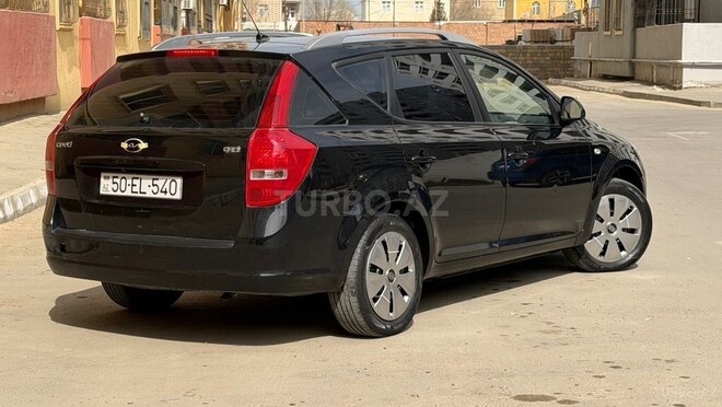 Kia  2008, 280,000 km - 1.6 l - Bakı