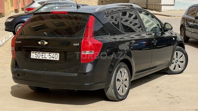 Kia  2008, 280,000 km - 1.6 l - Bakı