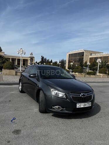 Chevrolet Cruze 2013, 262,775 km - 1.4 l - Ucar