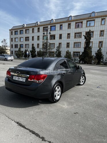 Chevrolet Cruze 2013, 262,775 km - 1.4 l - Ucar