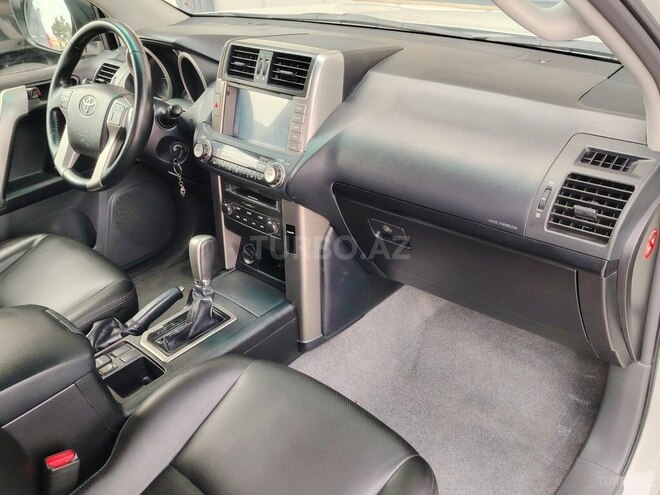 Toyota Land Cruiser Prado 2013, 149,000 km - 2.7 л - Bakı