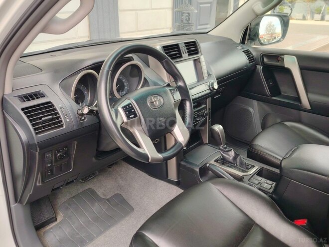Toyota Land Cruiser Prado 2013, 149,000 km - 2.7 л - Bakı