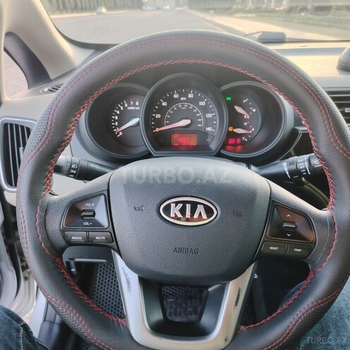 Kia Rio 2015, 128,000 km - 1.6 l - Şəmkir