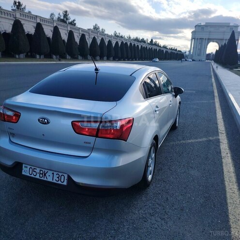 Kia Rio 2015, 128,000 km - 1.6 l - Şəmkir