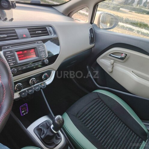 Kia Rio 2015, 128,000 km - 1.6 l - Şəmkir