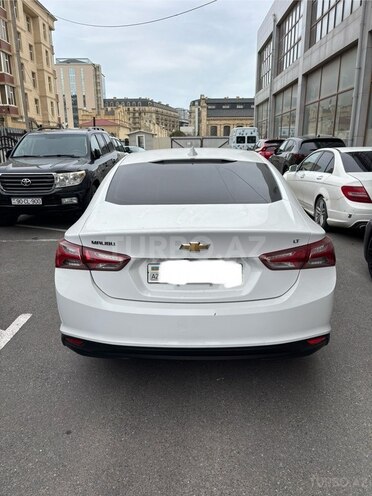 Chevrolet Malibu-3