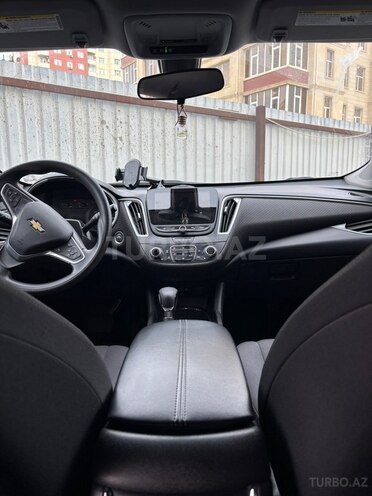 Chevrolet Malibu-9