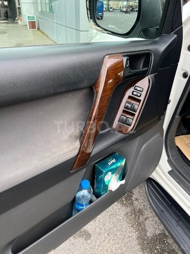 Toyota Land Cruiser Prado 2010, 325,794 km - 2.7 l - Bakı