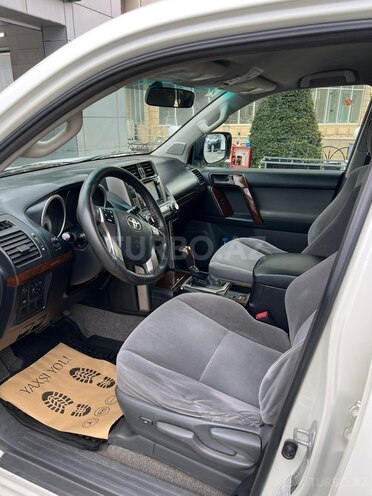 Toyota Land Cruiser Prado 2010, 325,794 km - 2.7 l - Bakı