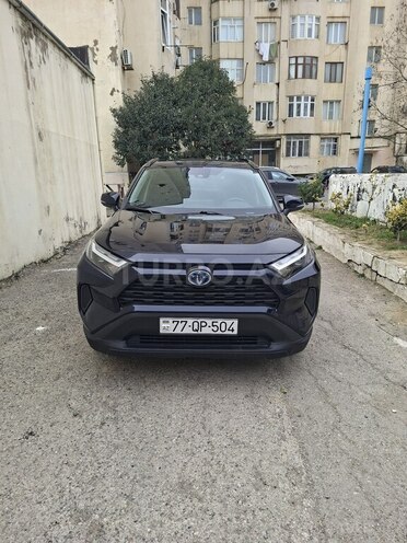 Toyota RAV4-1