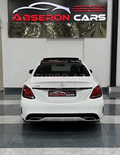 Mercedes C 300-12