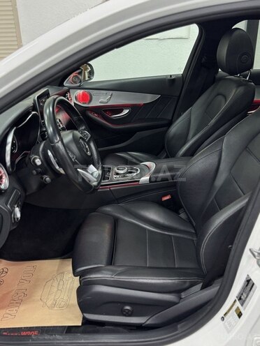 Mercedes C 300-16