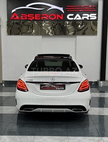 Mercedes C 300-9
