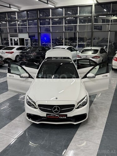 Mercedes C 300-7