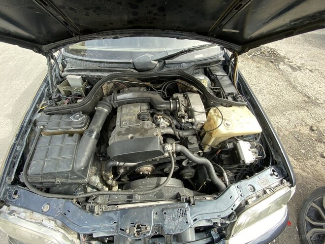 Mercedes C 180 1996, 400,000 km - 1.8 l - Bakı