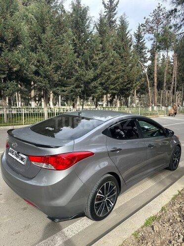 Hyundai Elantra 2012, 333,833 km - 1.8 l - Şirvan