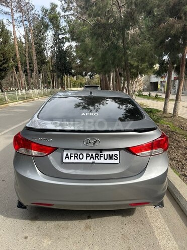 Hyundai Elantra 2012, 333,833 km - 1.8 l - Şirvan