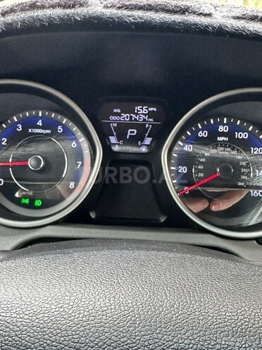 Hyundai Elantra 2012, 333,833 km - 1.8 l - Şirvan