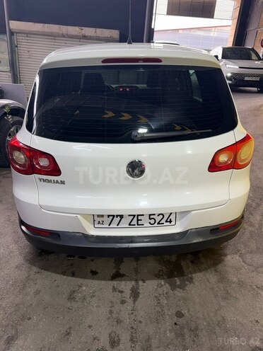 Volkswagen Tiguan 2011, 253,556 km - 2.0 л - Bakı