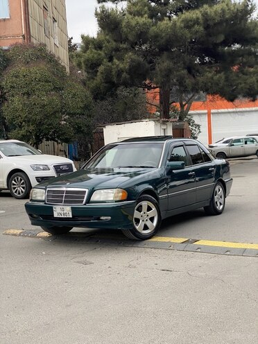 Mercedes C 180 1995, 242,450 km - 1.8 l - Bakı