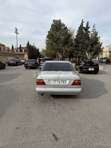 Mercedes 220 E 1994, 519,273 km - 2.2 l - Bakı