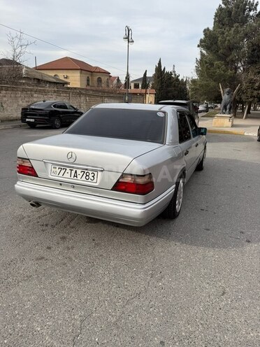 Mercedes 220 E 1994, 519,273 km - 2.2 l - Bakı