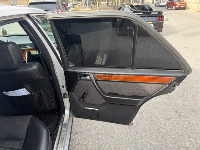 Mercedes 220 E 1994, 519,273 km - 2.2 l - Bakı