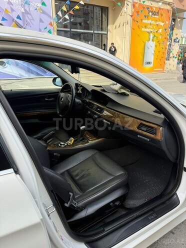 BMW 325 2007, 218,000 km - 2.5 l - Bakı
