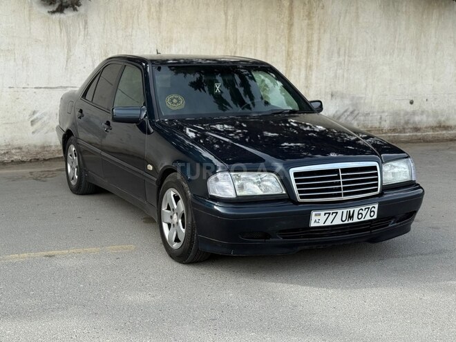 Mercedes C 220-2