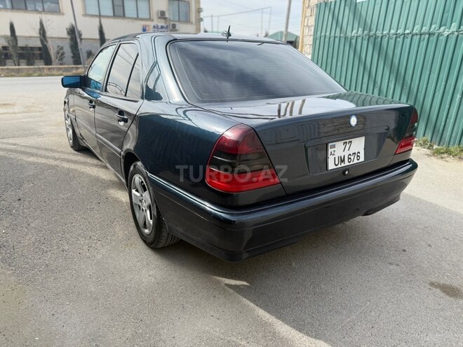 Mercedes C 220-9