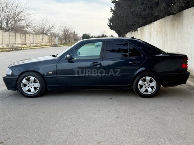 Mercedes C 220-7