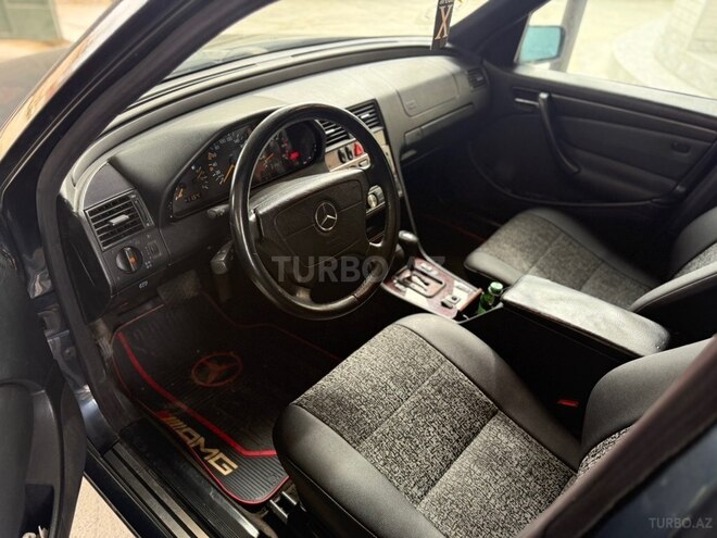Mercedes C 220-13
