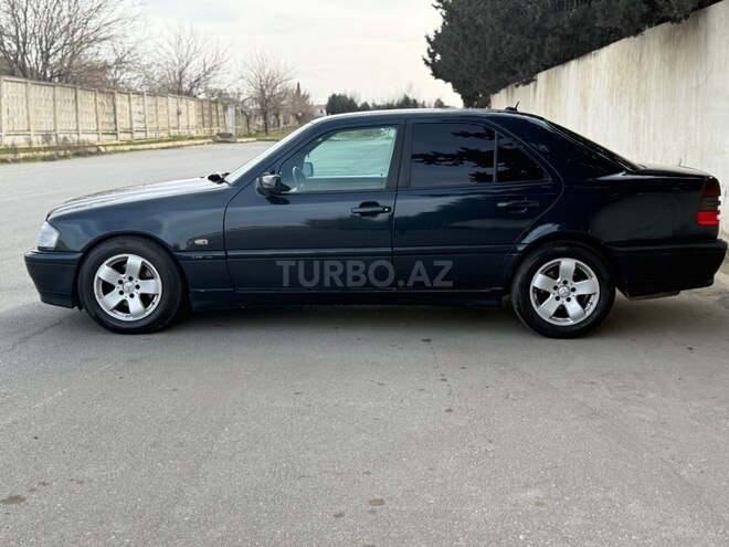 Mercedes C 220-6