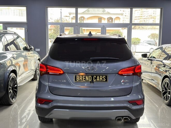 Hyundai Santa Fe-10