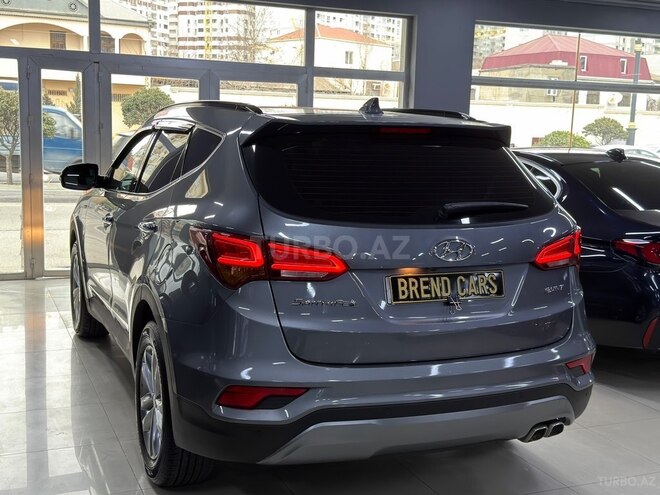 Hyundai Santa Fe-8