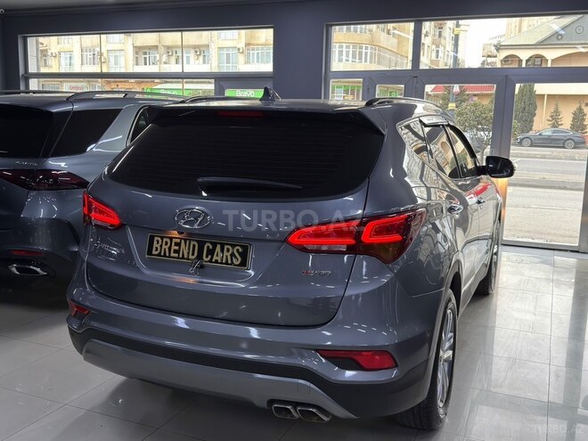 Hyundai Santa Fe-11