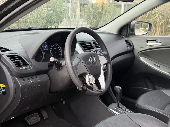 Hyundai Accent 2018, 60,000 km - 1.4 л - Bakı