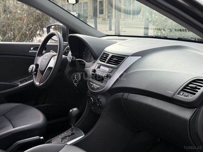 Hyundai Accent 2018, 60,000 km - 1.4 л - Bakı