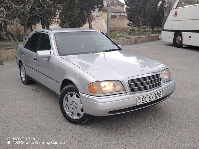 Mercedes C 200 1995, 336,000 km - 2.0 л - Bakı