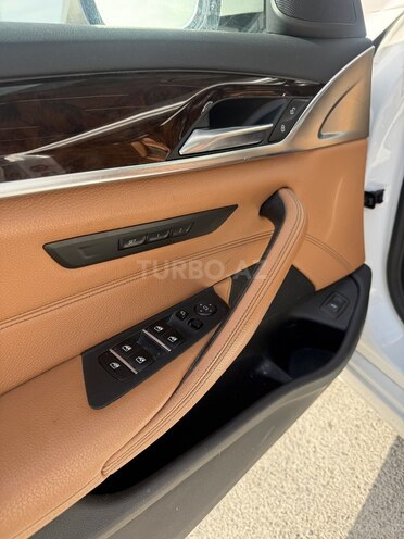 BMW 530 2017, 136,000 km - 2.0 l - Bakı