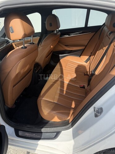 BMW 530 2017, 136,000 km - 2.0 l - Bakı