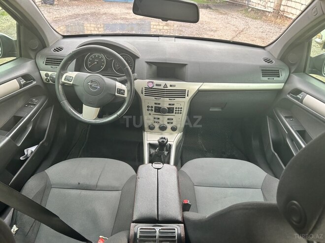 Opel Astra 2008, 254,000 km - 1.4 l - Qazax