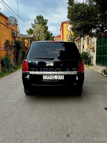 Opel Zafira-2