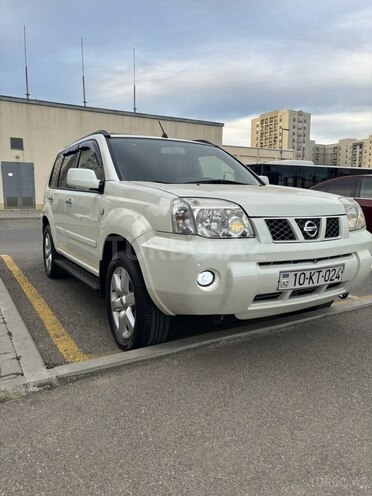 Nissan X-Trail 2011, 215,000 km - 2.5 л - Bakı