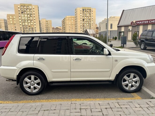 Nissan X-Trail 2011, 215,000 km - 2.5 л - Bakı