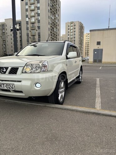 Nissan X-Trail 2011, 215,000 km - 2.5 л - Bakı