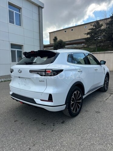 Changan Qiyuan Q05-4
